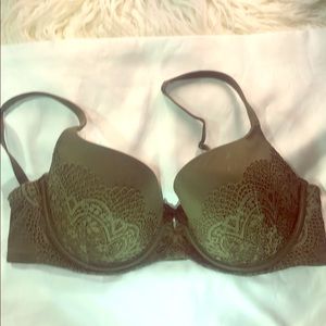Sister got a boob job so I’m selling hella bras!